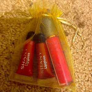 3 lip gloss pack